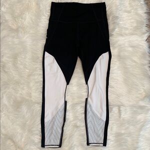 Athleta black and white legging